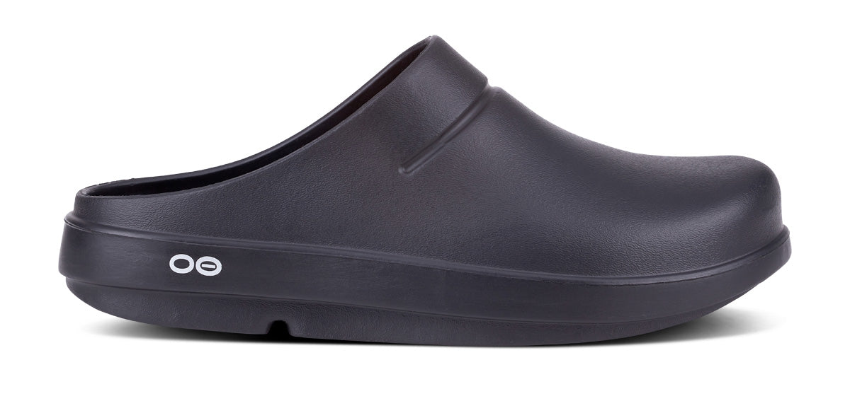 02-1200BLK_shot1 Men's OOcloog Clog - Black