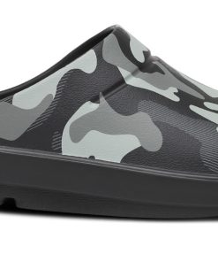 Women's OOcloog Luxe Clog - Night Camo