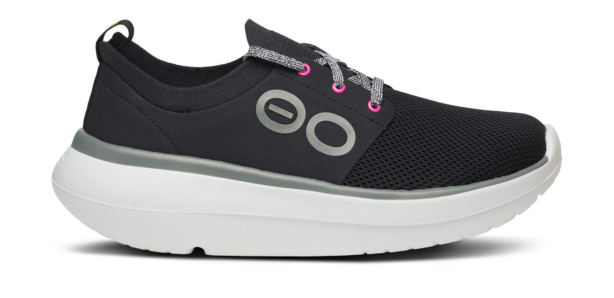 womens-oomy-stride-low-shoe-white-black-02-02-5077WHTBLK_shot1_1 Women's OOmy Stride - White Black
