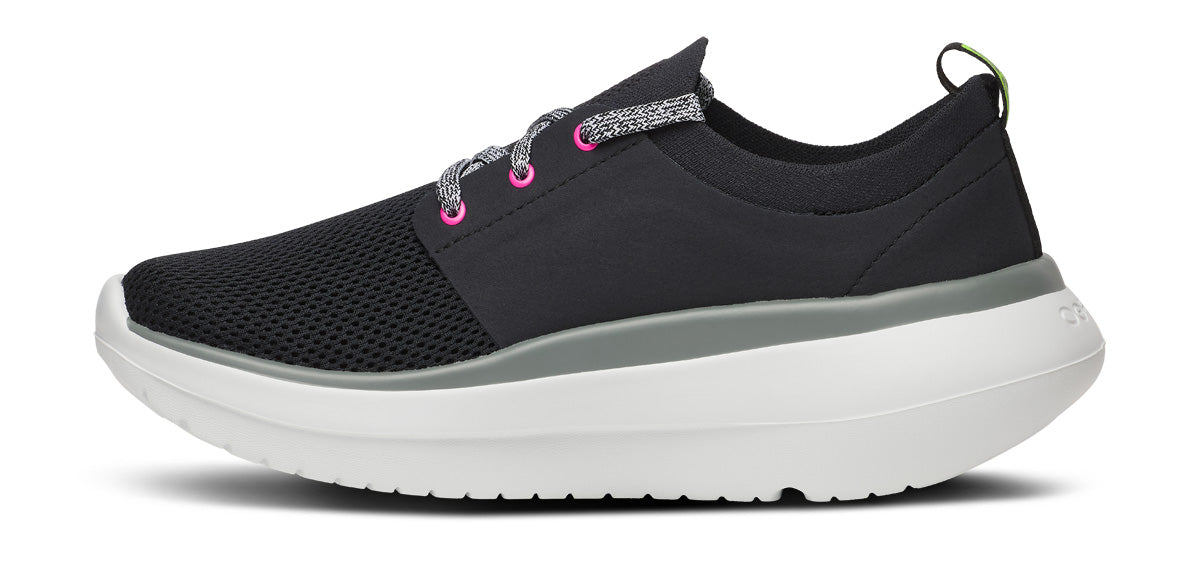 womens-oomy-stride-low-shoe-white-black-04-04-5077WHTBLK_shot4 Women's OOmy Stride - White Black