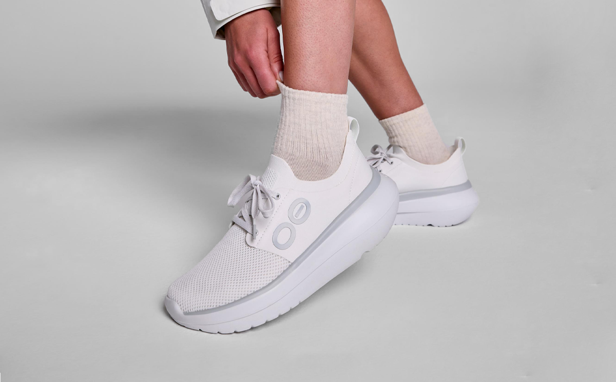 womens-oomy-stride-white-09-09-Womens_WhiteStride2 Women's OOmy Stride - White